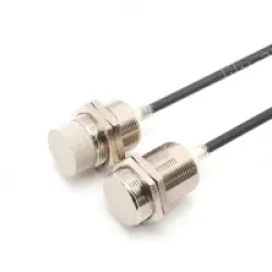 M30 Shield Inductive proximity switch E2E-X10F1-Z 2M