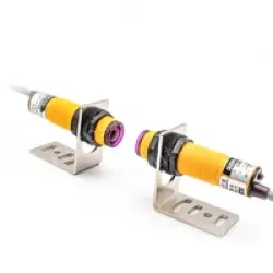 Diffuse Domenzi reflection photoelectric sensor E3F-R2P2 PNP NC 10-36VDC 3 wires Detection distance:2m